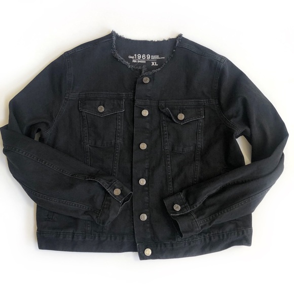 GAP Jackets & Blazers - GAP black frayed collar jean jacket